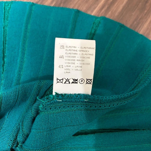 NWOT Roberto Cavalli Dress size EU 40 US 8 Green Short Sleeve V-neck Bodycon - Picture 10 of 15